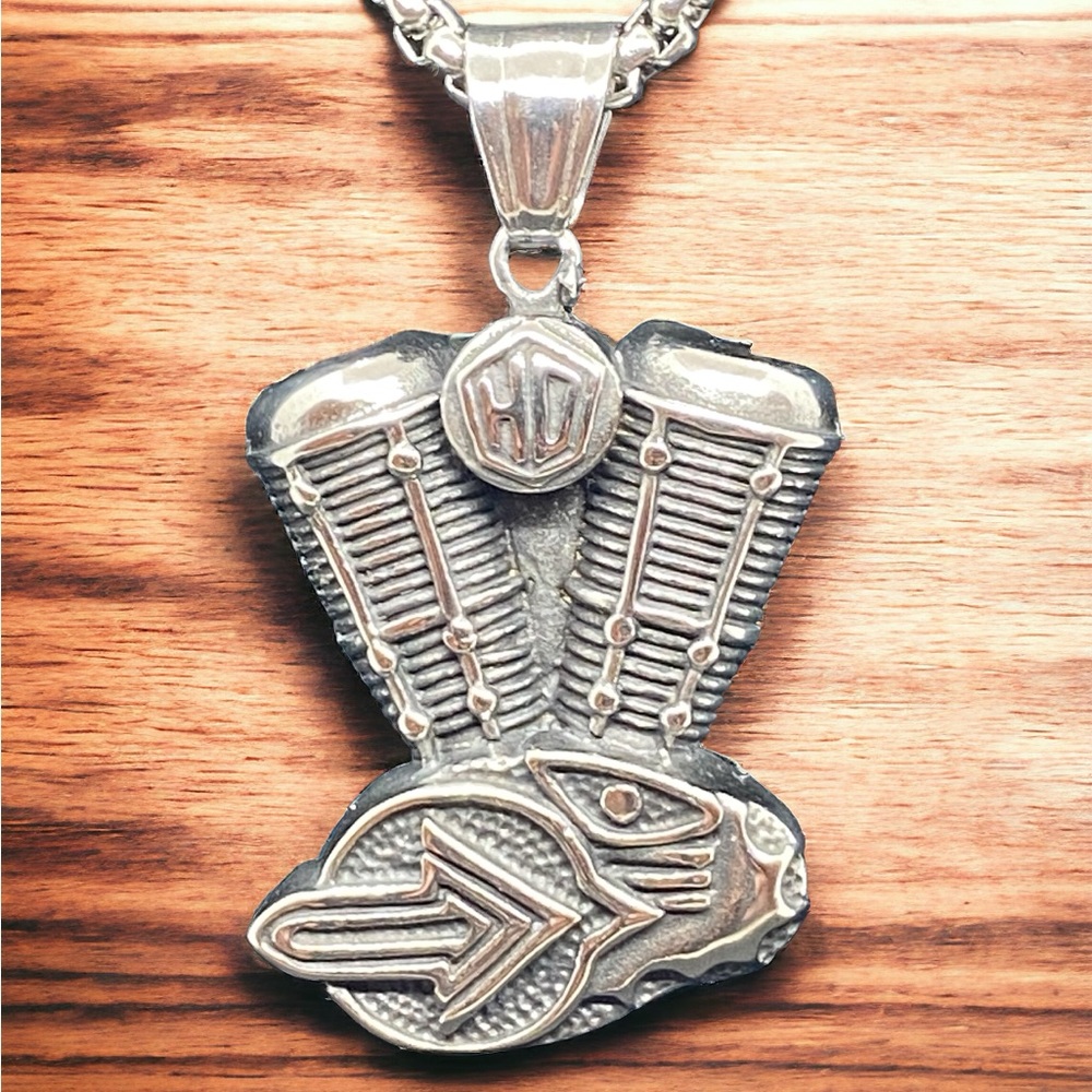 HD pendant